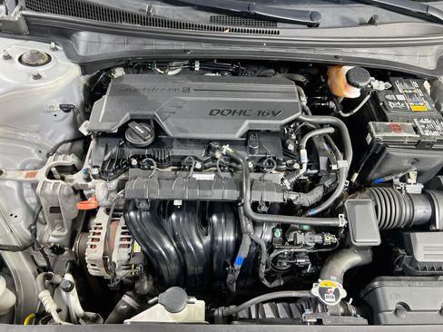 Used 2023 Hyundai Elantra SEL FWD image 27