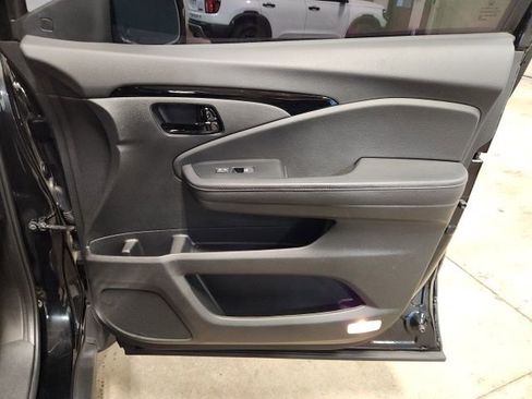 Used 2022 Honda Passport Elite image 35