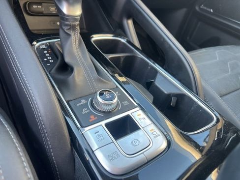 Used 2021 Kia Telluride SX w/ SX Prestige Package image 18