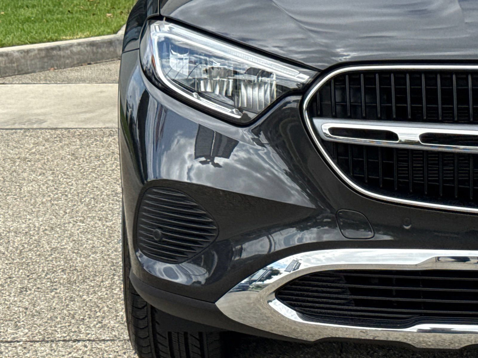 Used 2026 Mercedes-Benz GLC 300 image 7