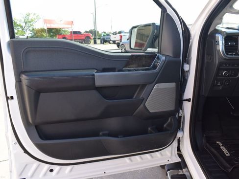Used 2021 Ford F150 Lariat AWD/4WD image 11
