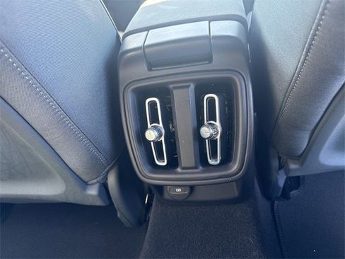 Used 2022 Polestar Polestar 2 w/ Pilot Package image 32