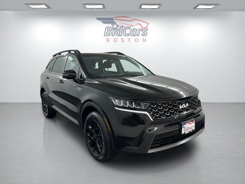 Used 2022 Kia Sorento S w/ Panoramic Sunroof Package AWD/4WD image 3