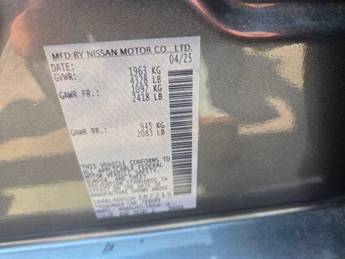 Used 2025 Nissan Altima 2.5 SV FWD image 11
