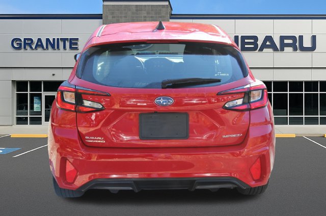 Used 2025 Subaru Impreza 2.0i Sport AWD/4WD image 9