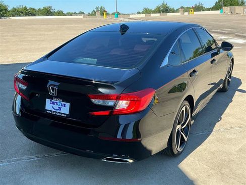 Used 2020 Honda Accord Sport image 6