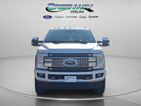 Used 2017 Ford F350 Platinum w/ Platinum Ultimate Package AWD/4WD image 2