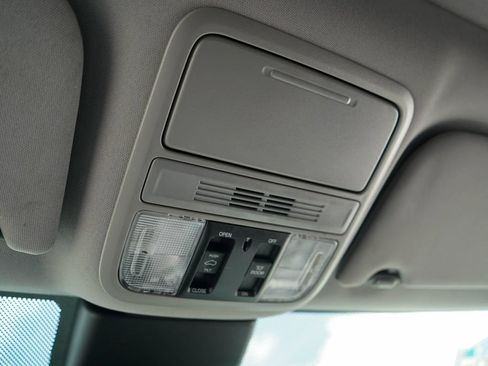 Used 2022 Honda Odyssey EX-L image 11