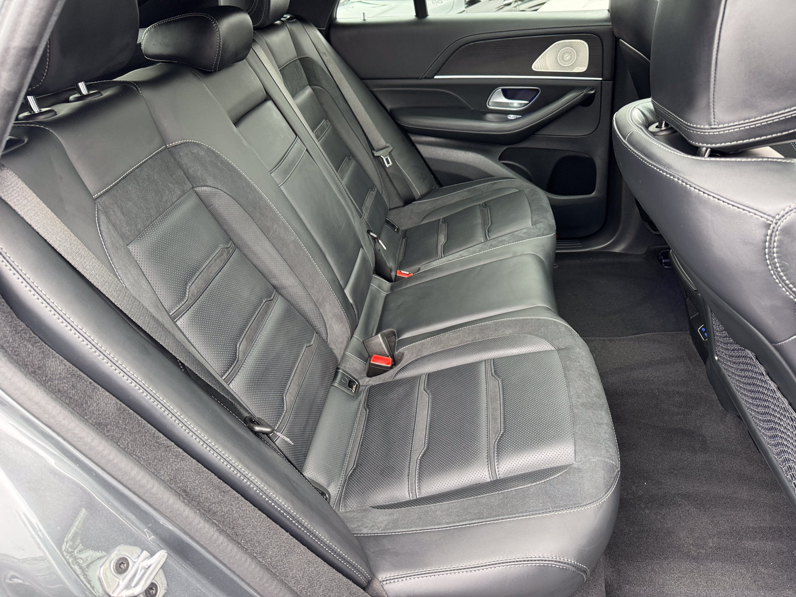 New 2026 Mercedes-Benz GLE 53 AMG 4MATIC Coupe image 5