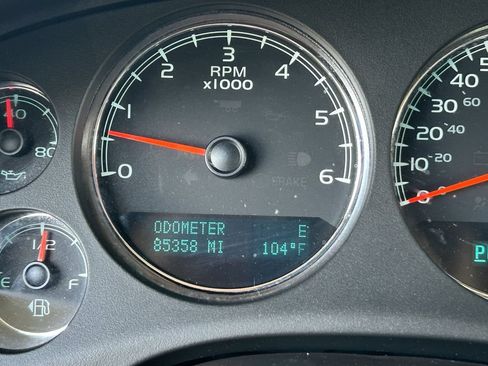 Used 2014 GMC Yukon Denali AWD/4WD image 34