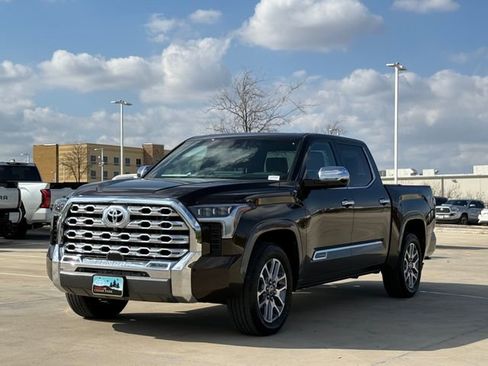 Used 2023 Toyota Tundra 1794 Edition image 6