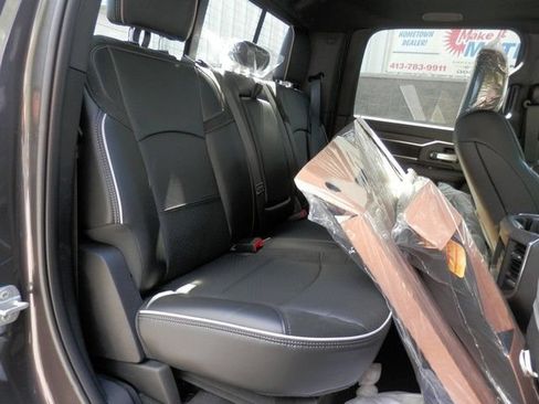 New 2026 RAM 3500 Laramie w/ Night Edition AWD/4WD image 33