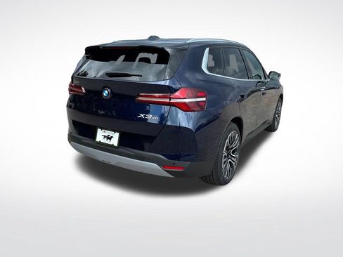New 2026 BMW X3 xDrive30i w/ Premium Package AWD/4WD image 3