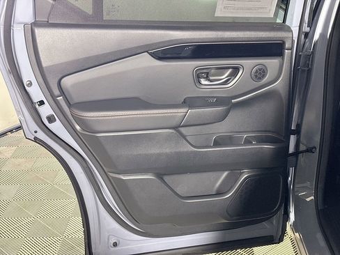 Certified 2025 Honda Pilot TrailSport image 20