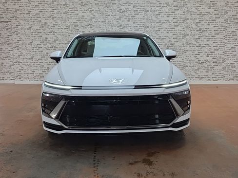 New 2026 Hyundai Sonata SEL image 2