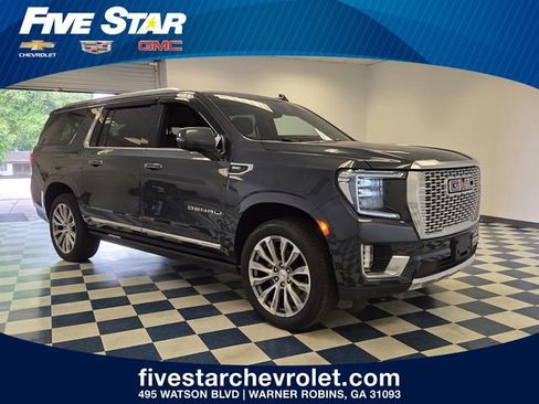 Used 2021 GMC Yukon XL Denali w/ Denali Premium Package AWD/4WD image 1