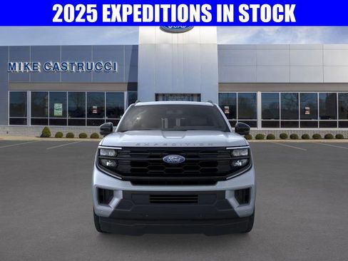 New 2025 Ford Expedition Max Active image 6
