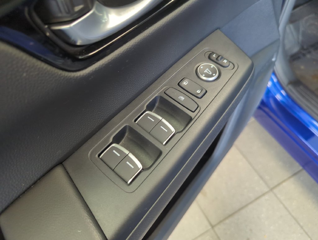 Used 2024 Honda CR-V EX-L image 13