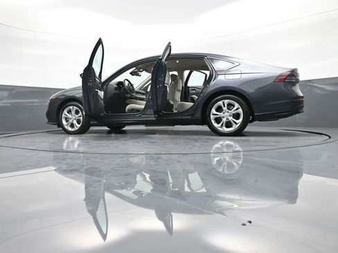 Certified 2023 Honda Accord LX image 48