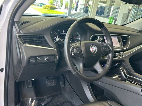 Used 2020 Buick Enclave Avenir w/ Avenir Technology Package FWD image 35