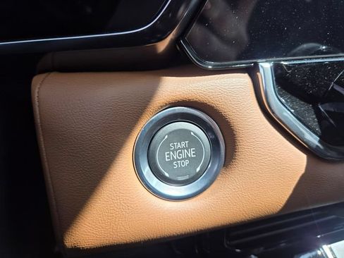 New 2026 GMC Canyon AT4 w/ Nightfall Edition AWD/4WD image 13