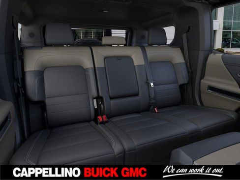 New 2026 GMC Hummer EV SUV AWD/4WD image 17
