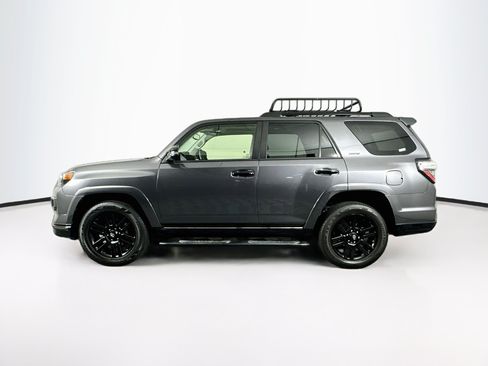 Used 2020 Toyota 4Runner Nightshade AWD/4WD image 4