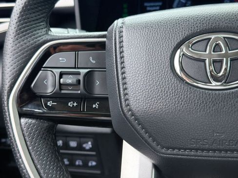 Used 2022 Toyota Tundra Limited image 26