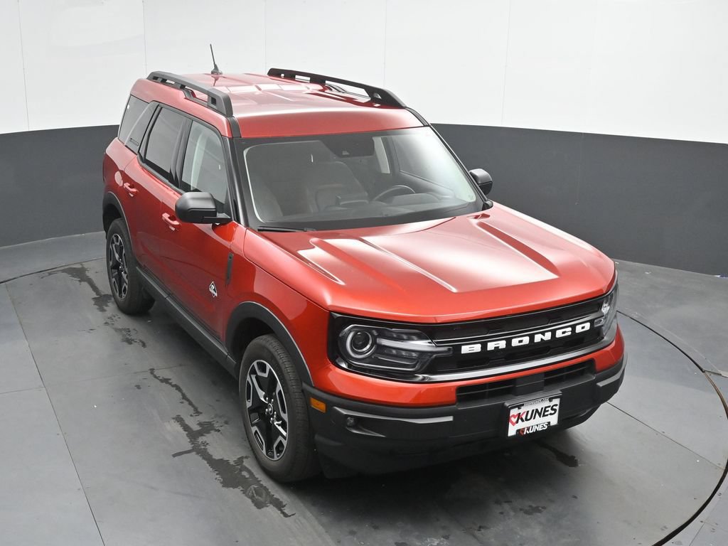 Used 2023 Ford Bronco Sport Outer Banks w/ Tech Package AWD/4WD image 33