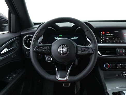 New 2025 Alfa Romeo Stelvio Sprint w/ Veloce Package image 13