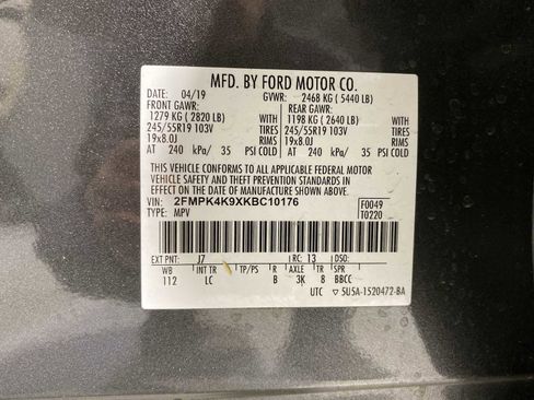 Used 2019 Ford Edge Titanium w/ Cold Weather Package image 21