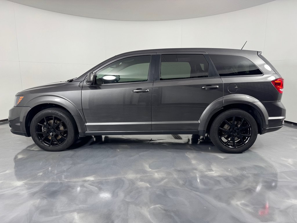 Used 2017 Dodge Journey GT w/ Driver Convenience Group FWD image 8