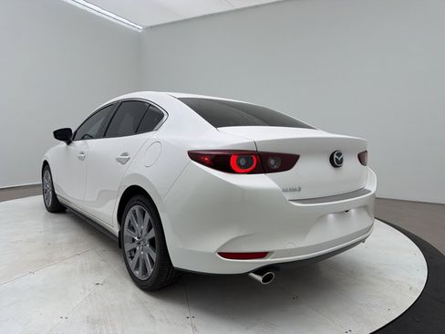 New 2026 MAZDA MAZDA3 2.5 S Preferred image 4