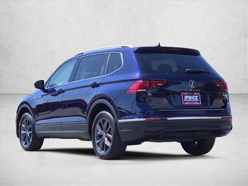 Used 2023 Volkswagen Tiguan SE FWD image 8