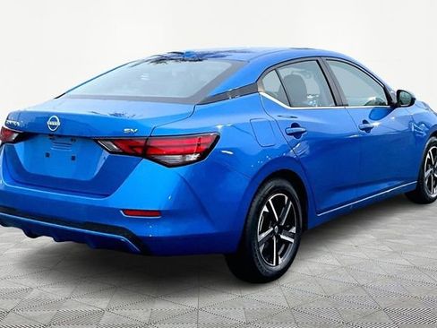 Used 2024 Nissan Sentra SV image 5