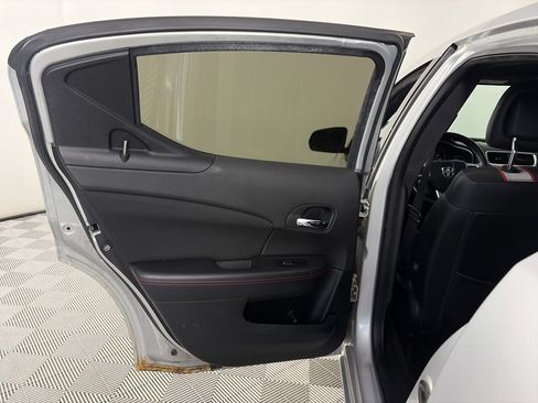 Used 2012 Dodge Avenger R/T FWD image 12