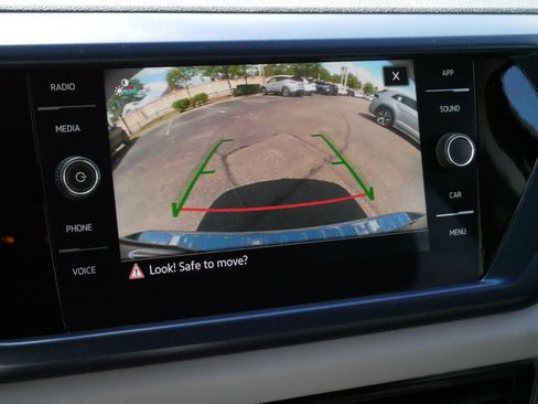 Certified 2023 Volkswagen Taos SE AWD/4WD image 31