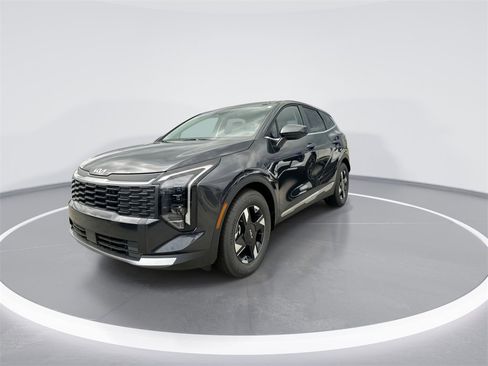 New 2026 Kia Sportage LX image 4