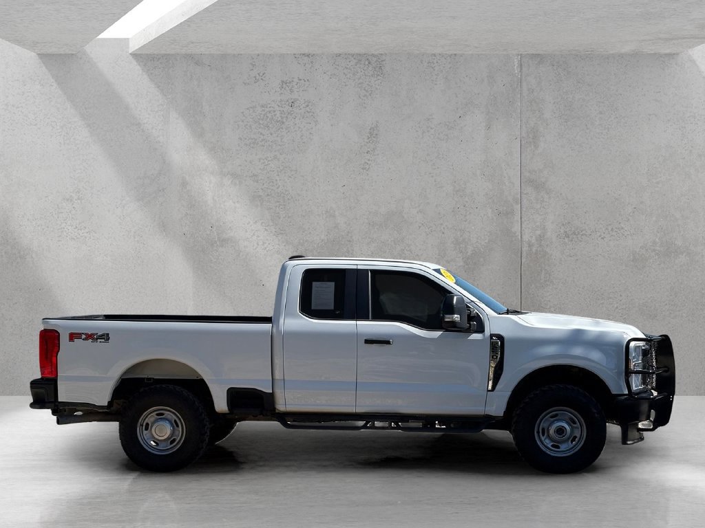 Used 2024 Ford F250 XL w/ FX4 Off-Road Package AWD/4WD image 4