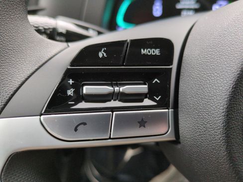 New 2026 Hyundai Elantra Hybrid FWD image 19