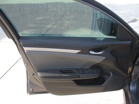 Used 2019 Honda Civic LX image 13