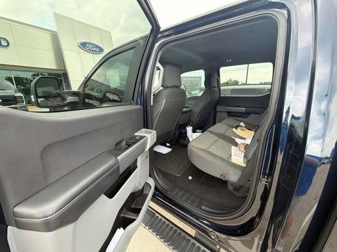 Used 2024 Ford F250 XL w/ STX Appearance Package AWD/4WD image 23