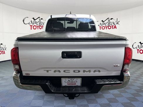 Used 2021 Toyota Tacoma SR5 RWD image 7