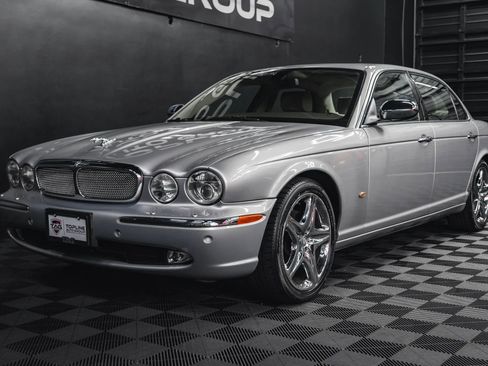 Used 2006 Jaguar XJ Vanden Plas RWD image 29