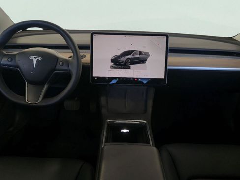 Used 2023 Tesla Model Y AWD image 18
