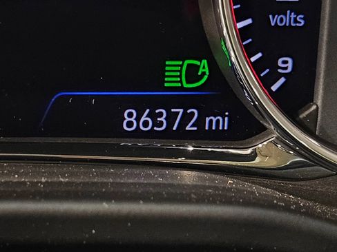 Used 2023 GMC Acadia Denali AWD/4WD image 30
