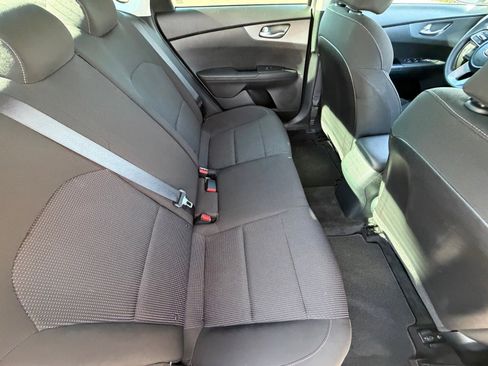 Certified 2021 Kia Forte LXS image 12