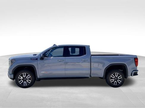 Used 2024 GMC Sierra 1500 AT4 w/ Technology Package AWD/4WD image 2