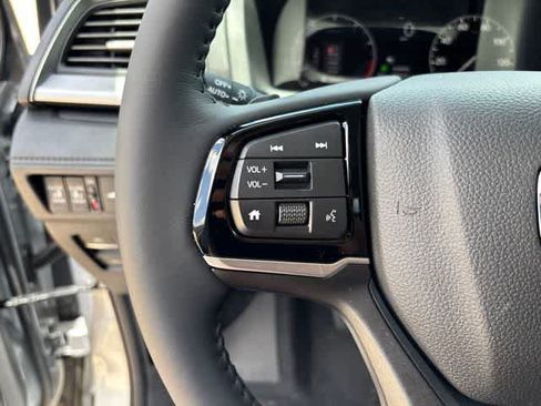 Used 2026 Honda Odyssey EX-L image 11