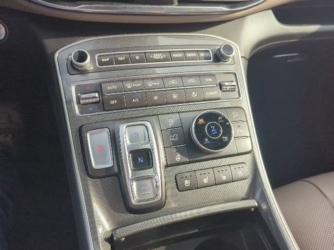 Used 2023 Hyundai Santa Fe Limited AWD/4WD image 12